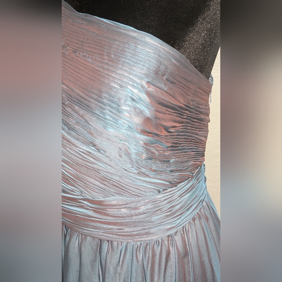 NWT Mac Duggal Organza One-Shoulder Pleated Gown Maxi Dress Fusion Blue US 10 - Picture 6 of 10